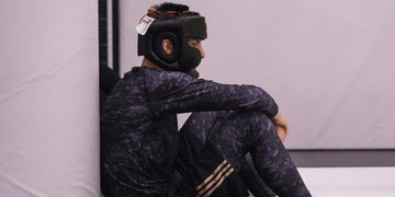 Top 10 Benefits of Wearing Men's Rash Guards for MMA Fighters